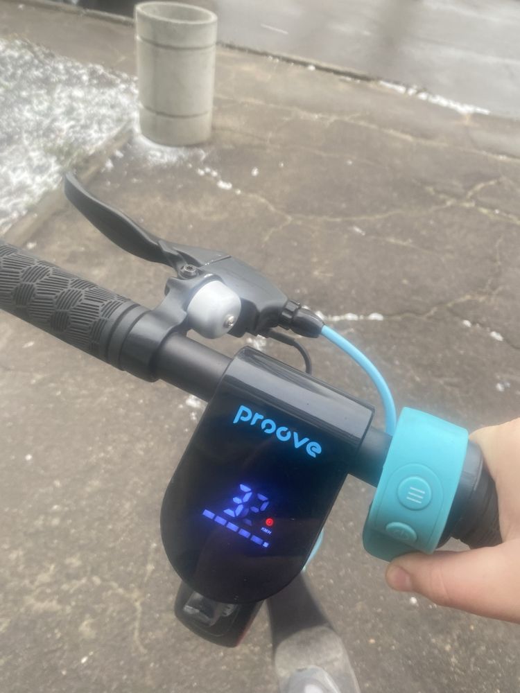 Самокат proove X-city pro Black/Blue  в новом состоянии СРОЧНО