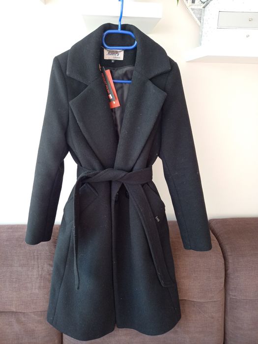 Płaszcz zimowy polskiej firmy Monika r.38