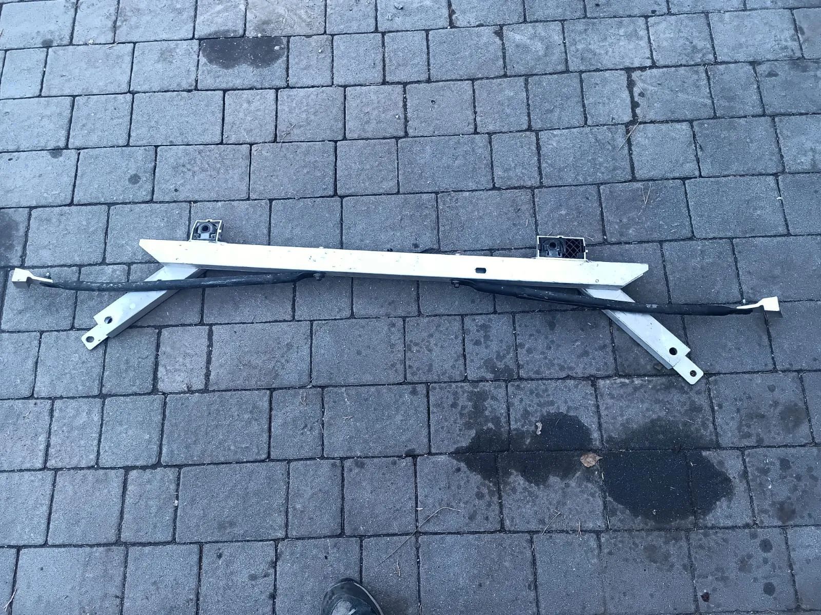 Volvo OE 31688773 wzmocnienie BELKA zderzaka XC60