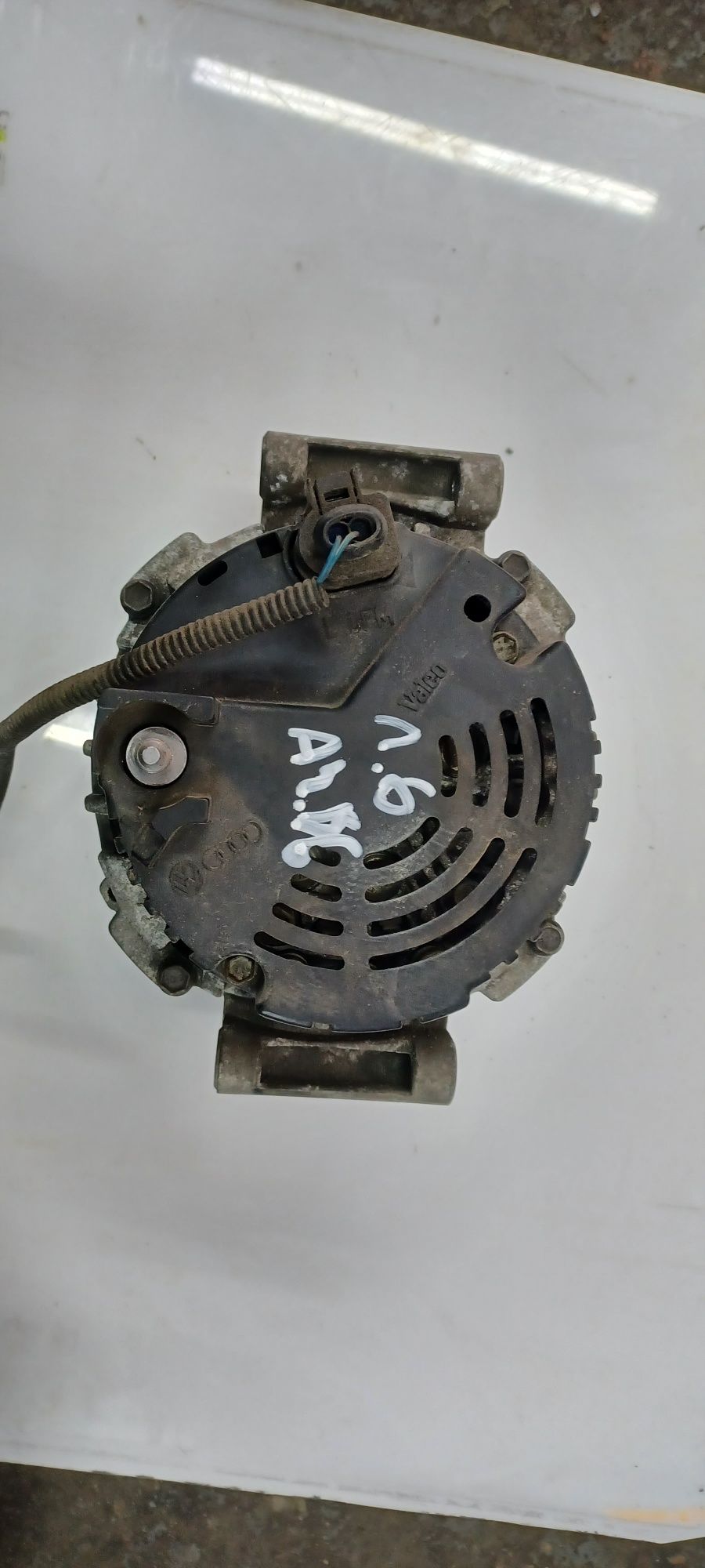 Alternator 1.6 a4b6