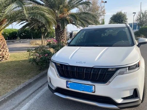 Kia Carnival Auto komfortowe 8 osobowe bezwypadkowe Pacyfika Sienna