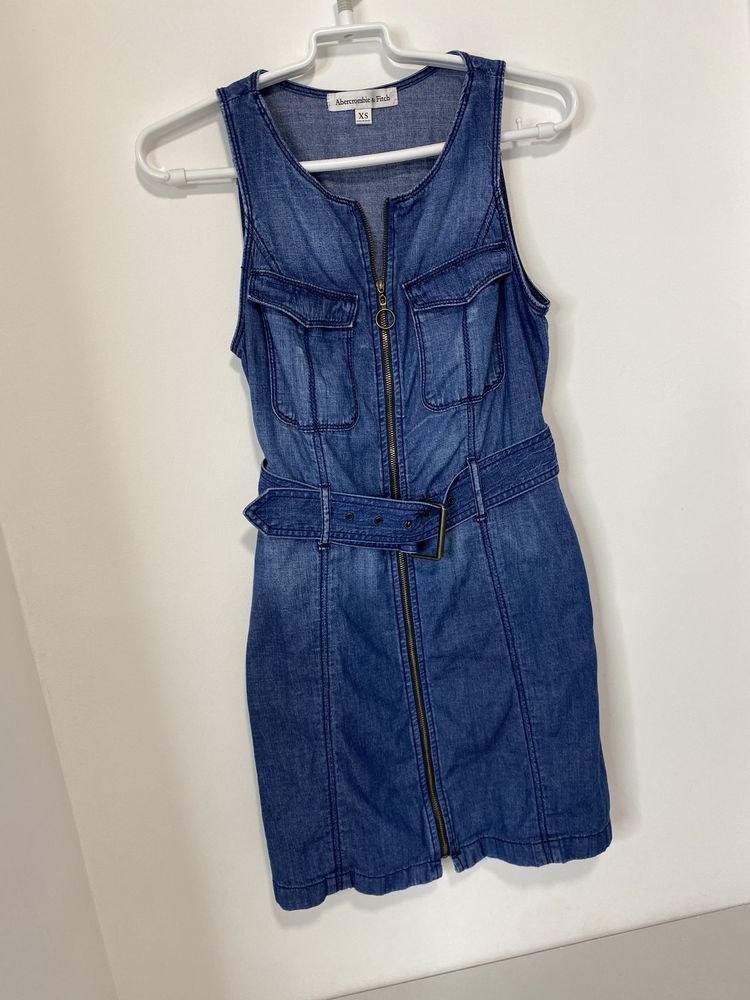 Джинсовое платье сарафан Abercrombie & Fitch Xs