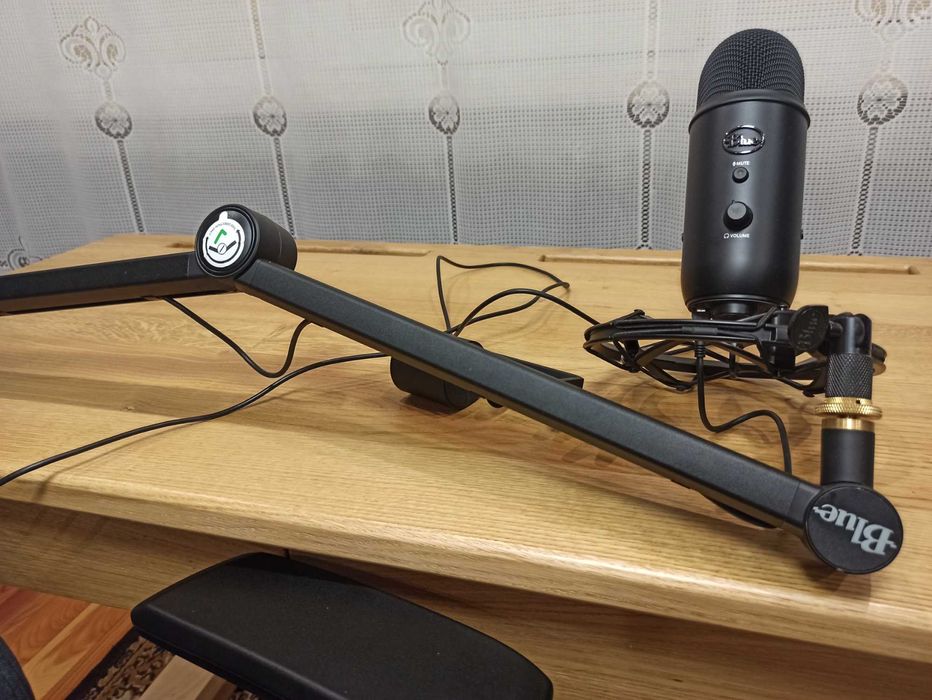 Мікрофон Blue Yeti Podcast. Gaming. Stream.
