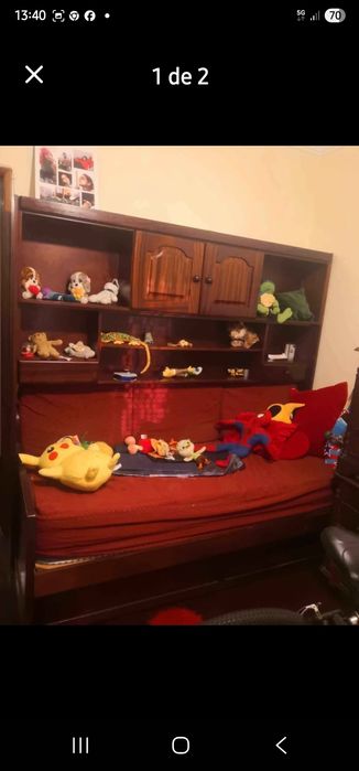 Mobília de quarto ou escritório com roupeiro e colchão 200.