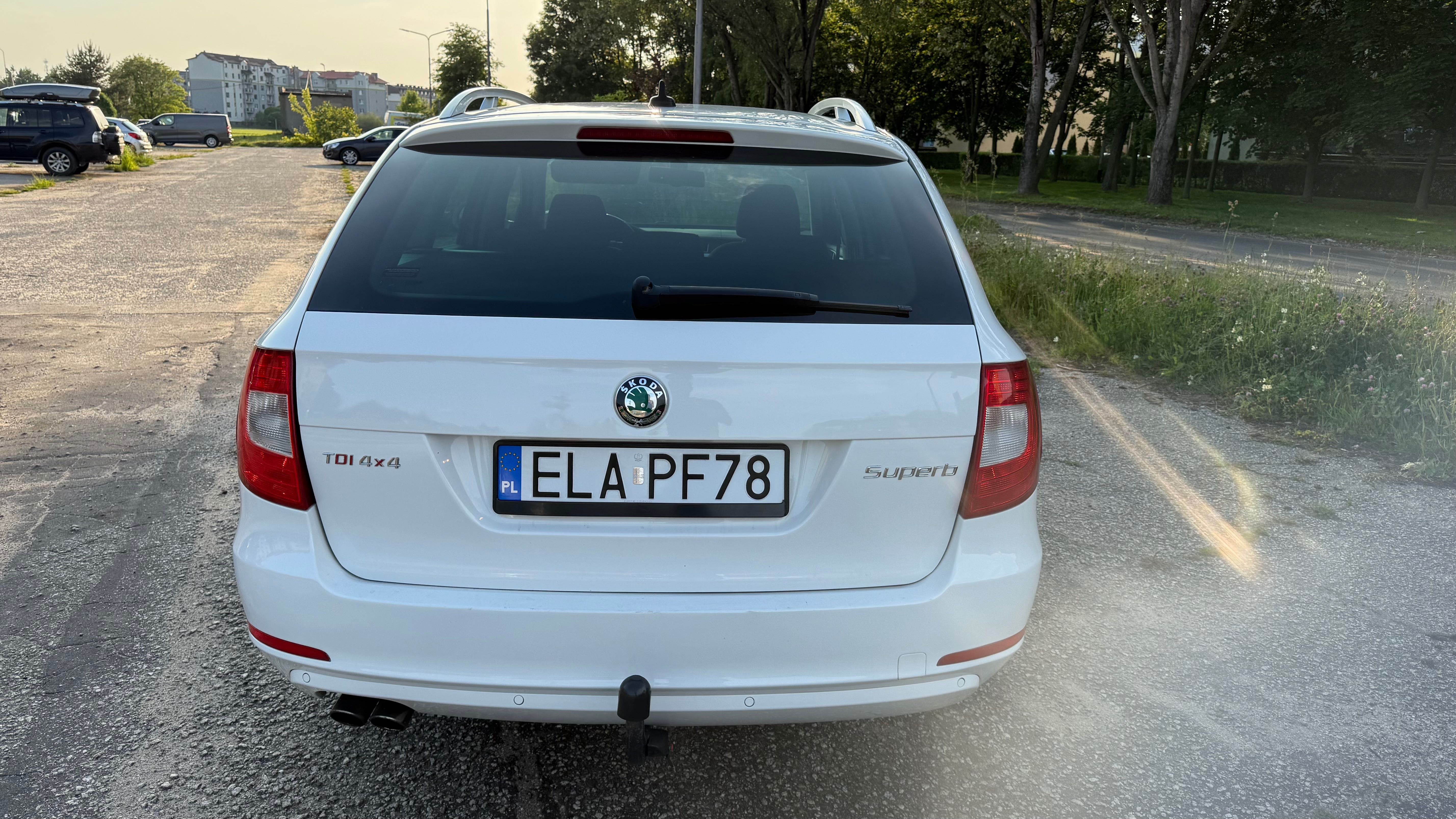 Skoda Superb 2.0 TDi 170km 4x4 296 tys.km