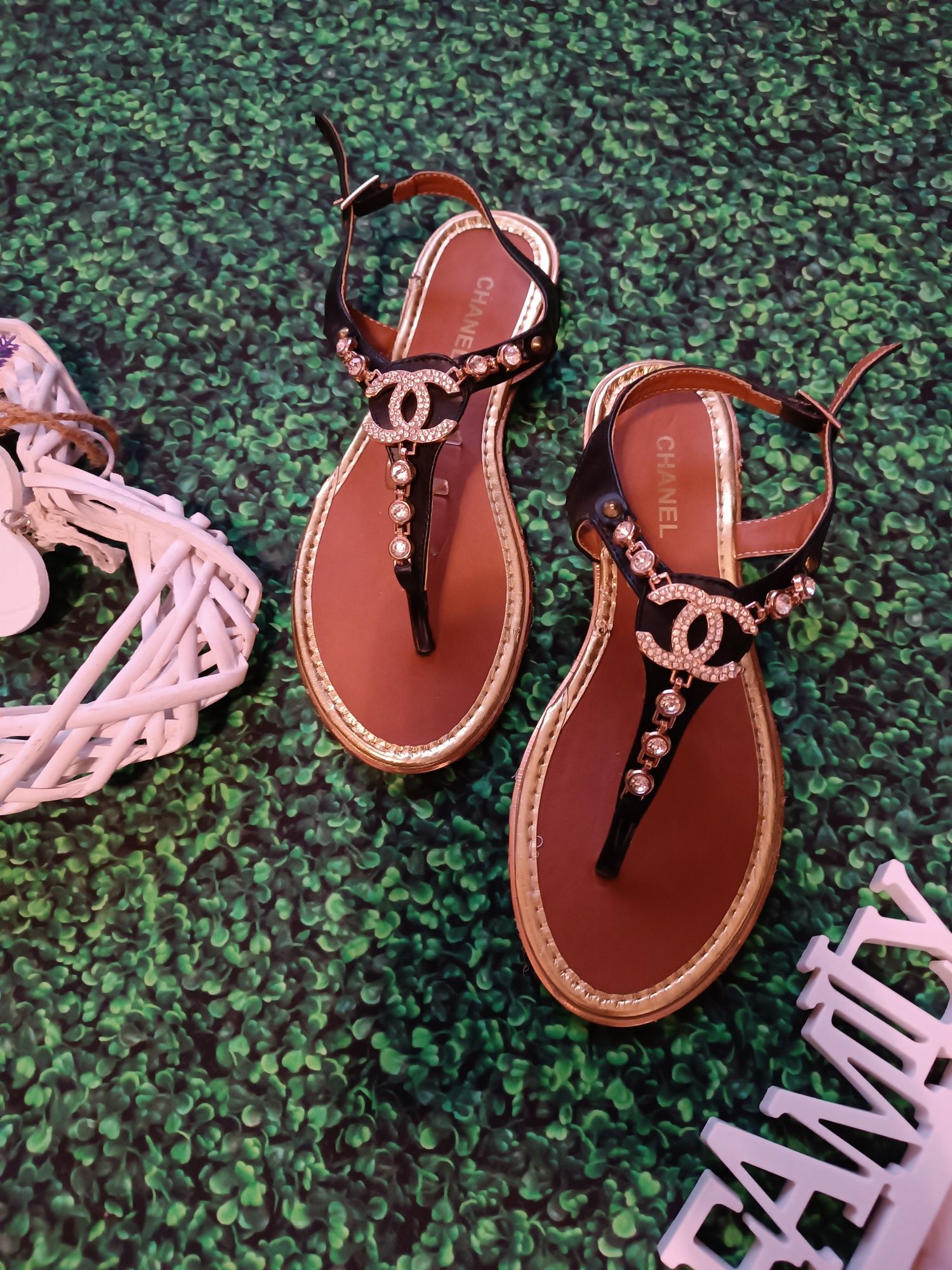 Брендовые босоножки, сандали. Р 40-40.5
