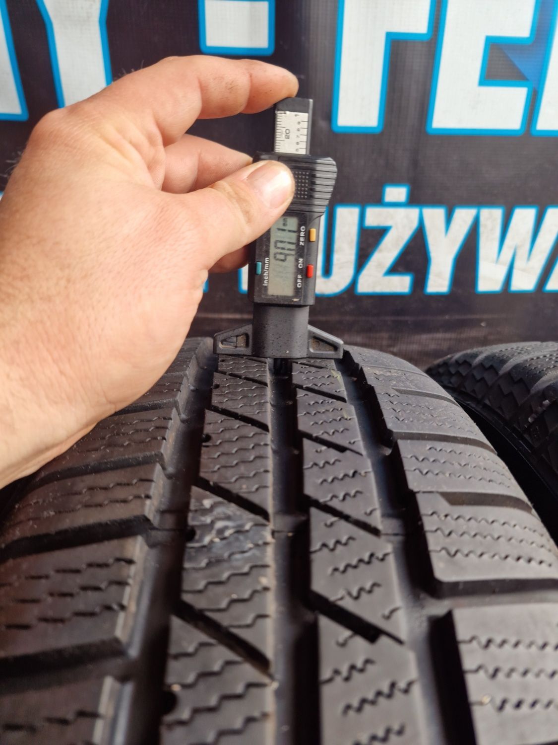 Opony zimowe 195/70/16 Continental Komplet jak Nowe 9mm!!