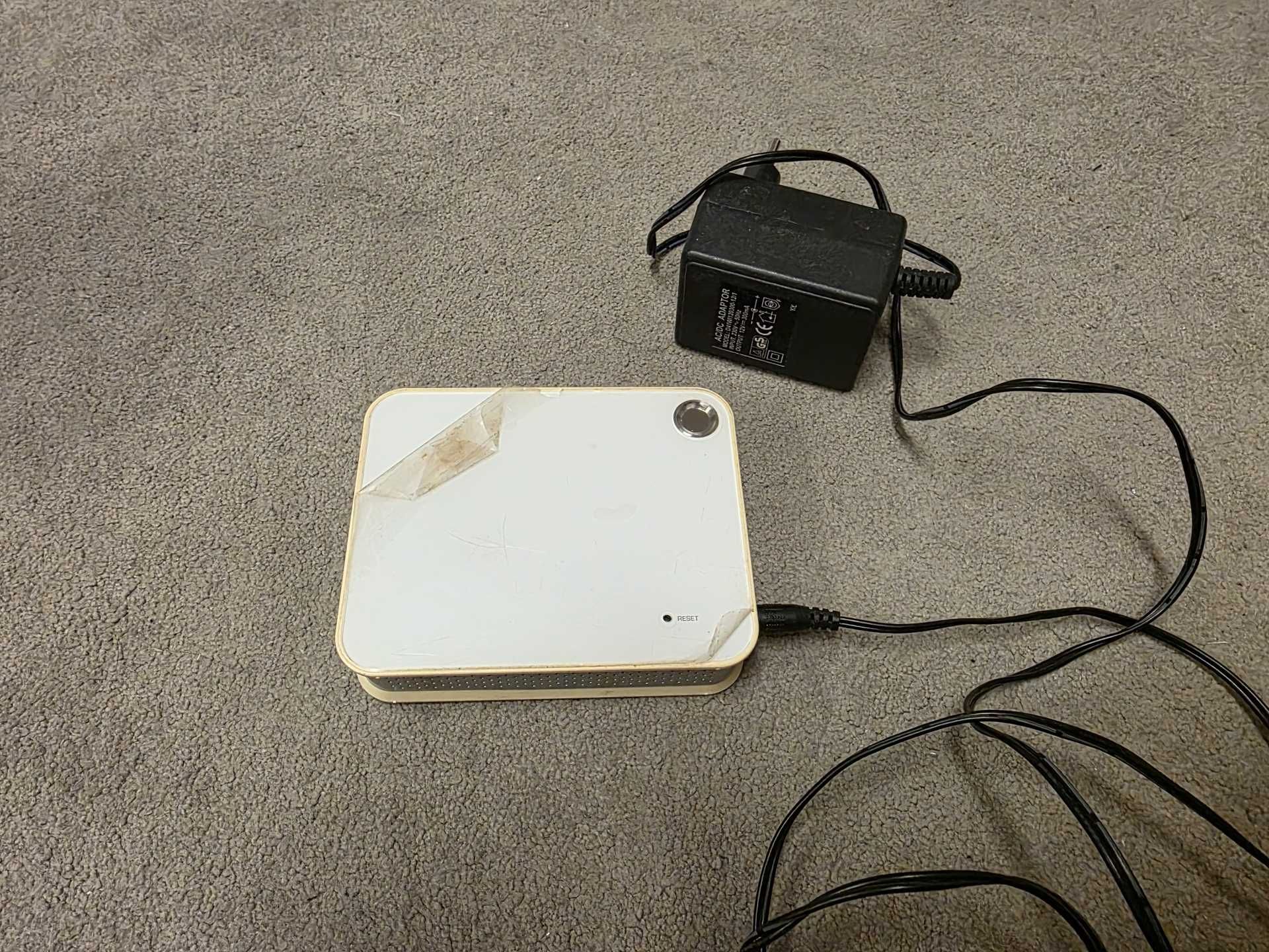Router Huawei D100 + dodatki