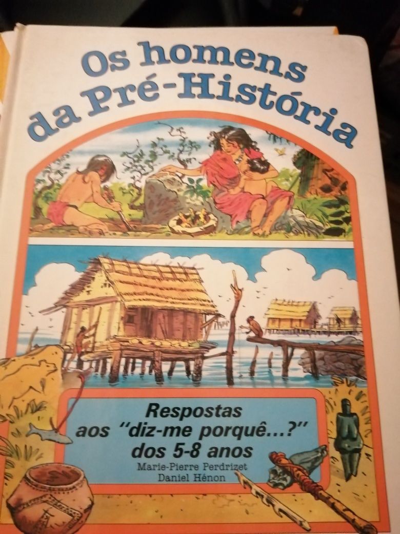 Vendo vários livros