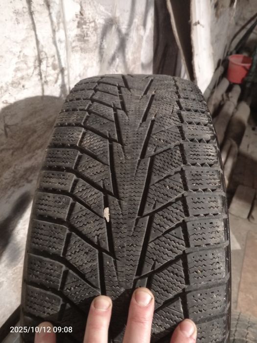 Шина 215 60 16 зима Ханкук