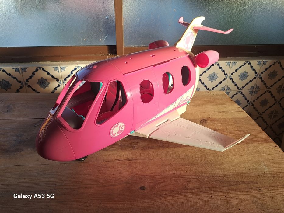 Avião da barbie para criança