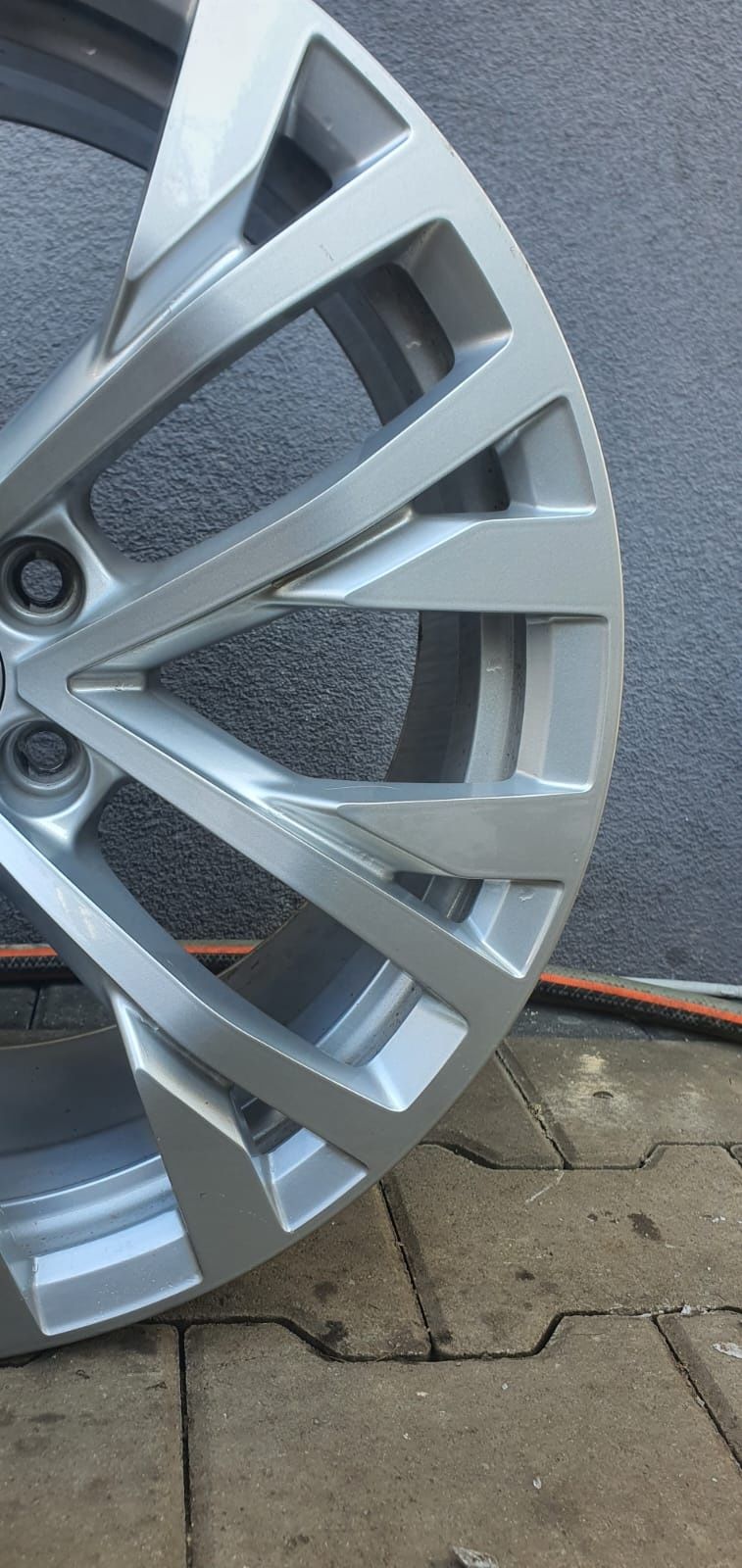 18 5x112 Vw oryginalne stan idealny