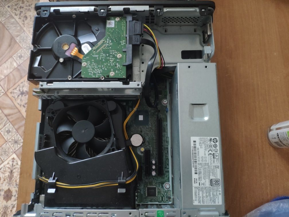 HP ProDesk 600 G4/Core i5-8500/16GB DDR4/SSD 256GB + 1TB HDD