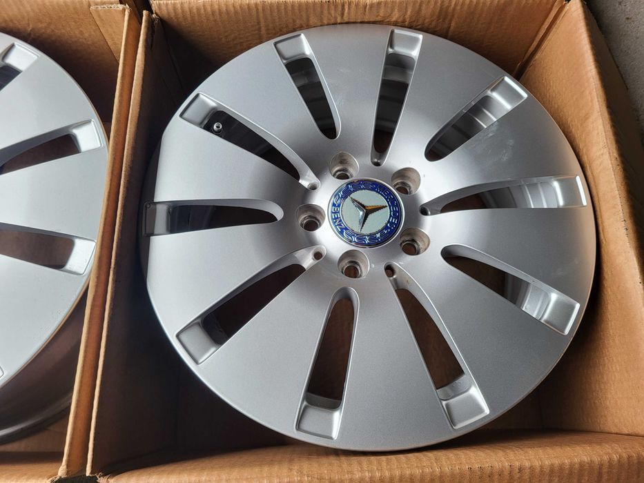 [543] Felgi aluminiowe Oryginał MERCEDES 16 Cali 5x112 ET38 + Czujniki