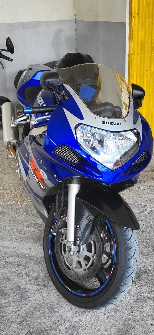 Suzuki GSXR 600 K2