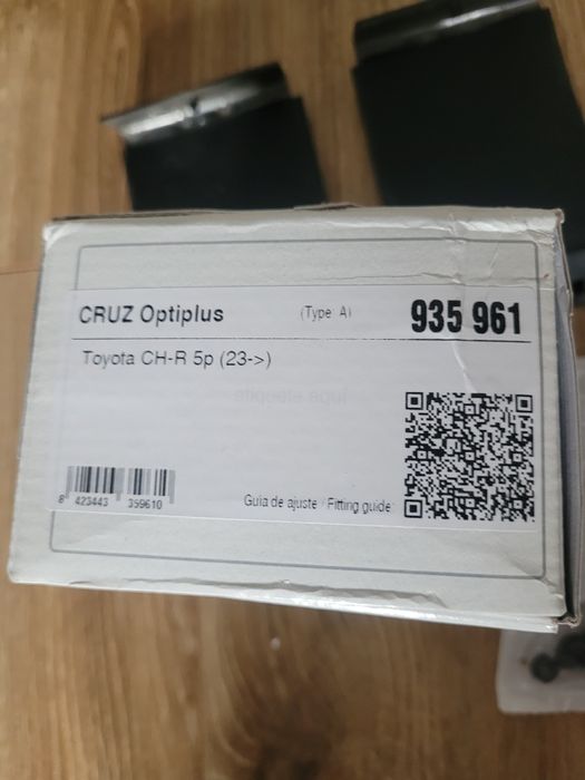 Kit do belek Cruz Airo 935-961 Toyota CH-R II (23-) bez relingów