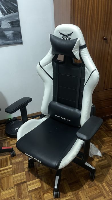 Cadeira Gaming em otimo estado