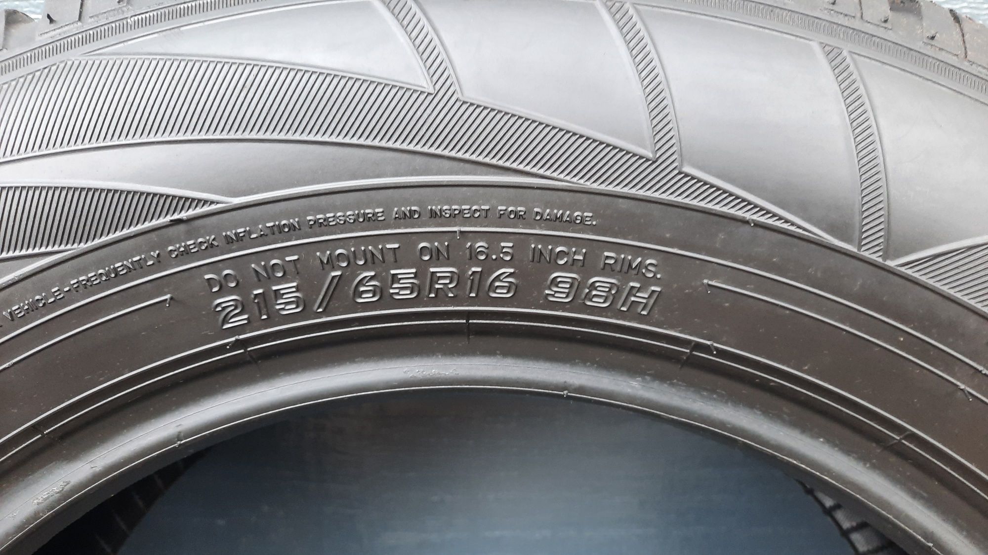 Falken 215/65 R16 EuroWinter 6.8 mm