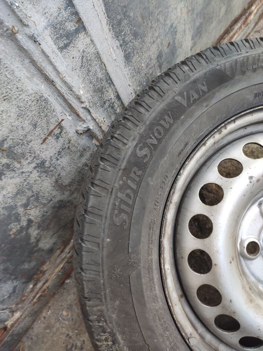 Резина зима БВ 215/65R16C