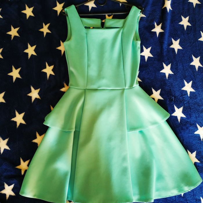 Мятное платье Срочно!!