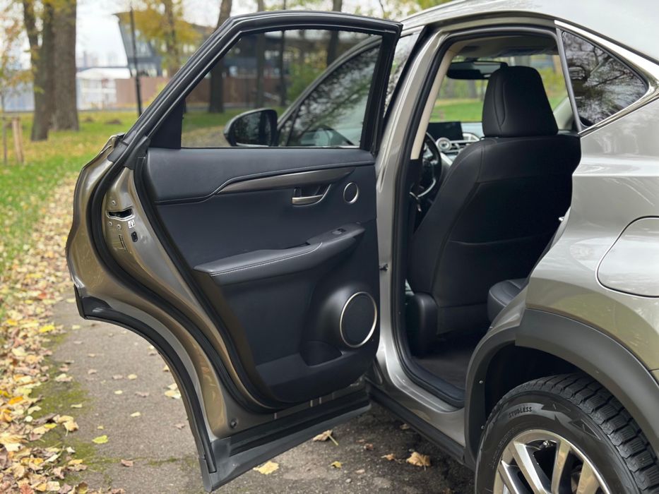 Lexus NX2016t терміновий продаж, тому вартість значно знижена !