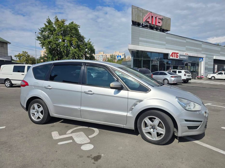 Ford S-Max 2011г.