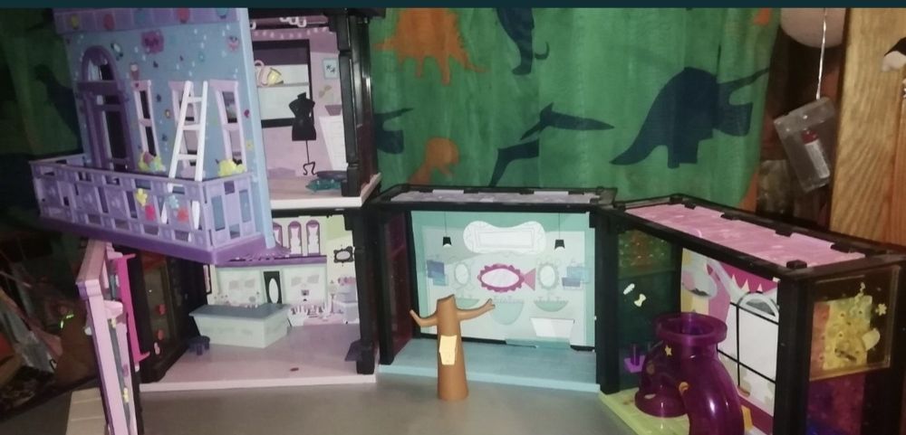 Будинок pets , 4 секції кукольный дом