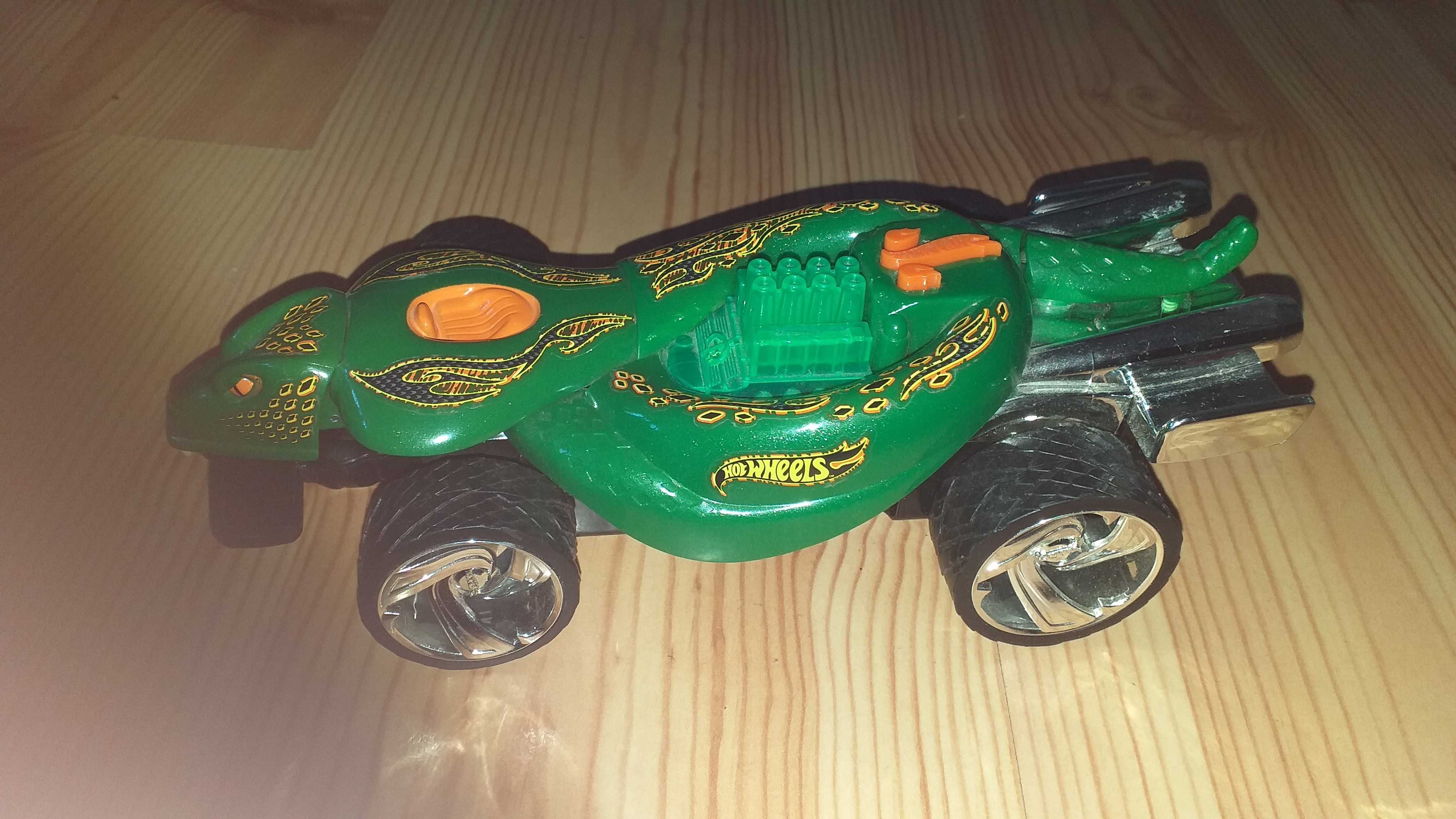 Samochodzik Hot Wheels Wąż