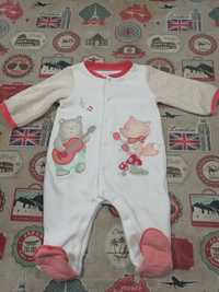 Babygrow, mayoral, 2-3 meses, como novo, portes incluídos.