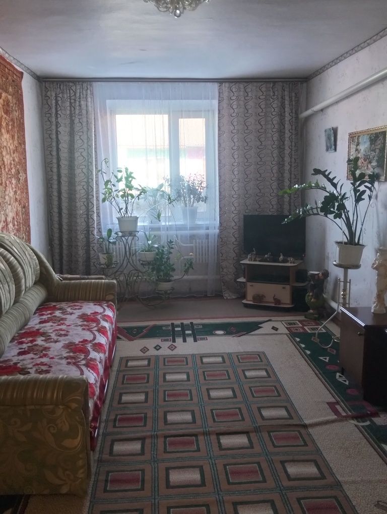 Продам дім. Чотири кімнати.
