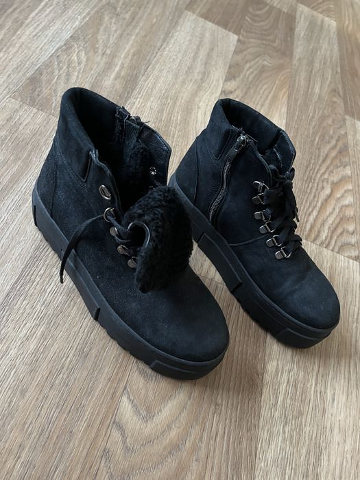 Ботинки женские