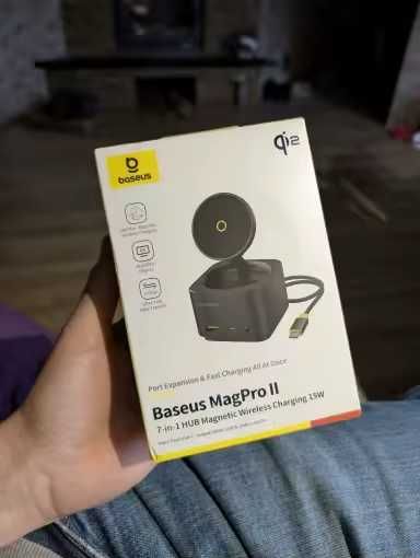 Baseus MagPro Series Il 7-in-1 Magnetic Wireless Charging HUB Qi2
