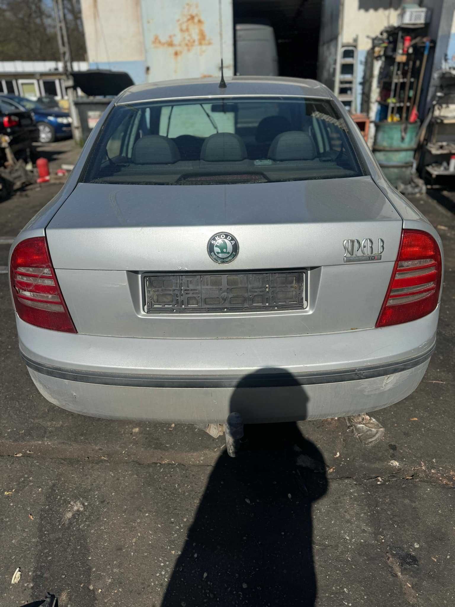 SKODA SUPERB na części 2006r. Adax Opolski Auto Złom Koźle