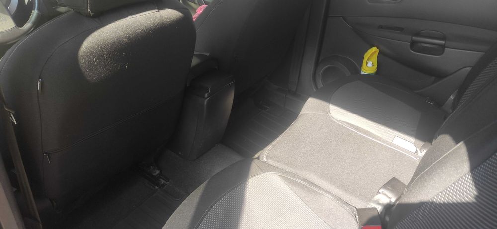 Автомобіль NISSAN Qashqai+2