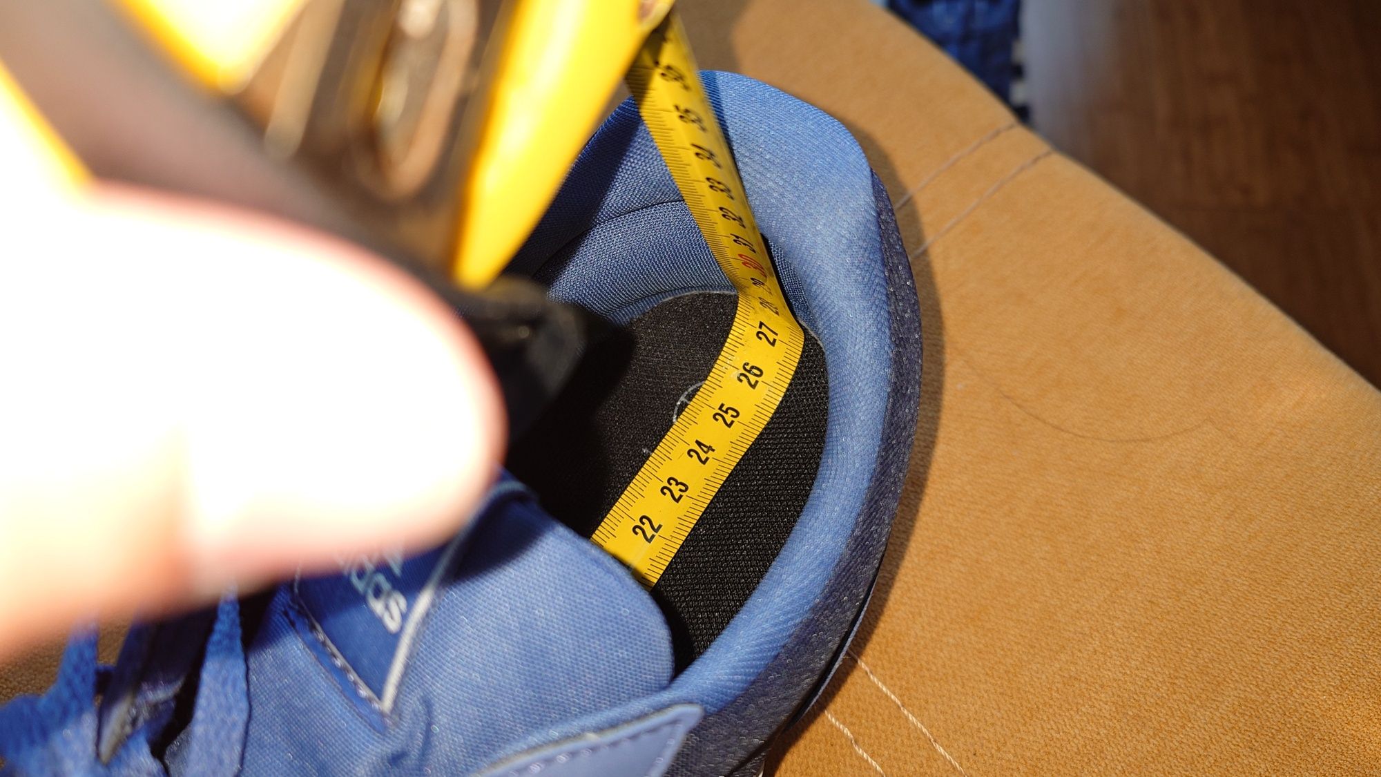 Buty sportowe Adidas. r. 44
