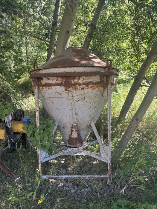 Бадья , бункер для бетону 1 м³