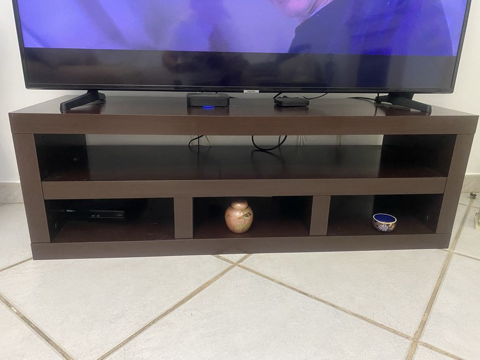 Movel de TV em madeira