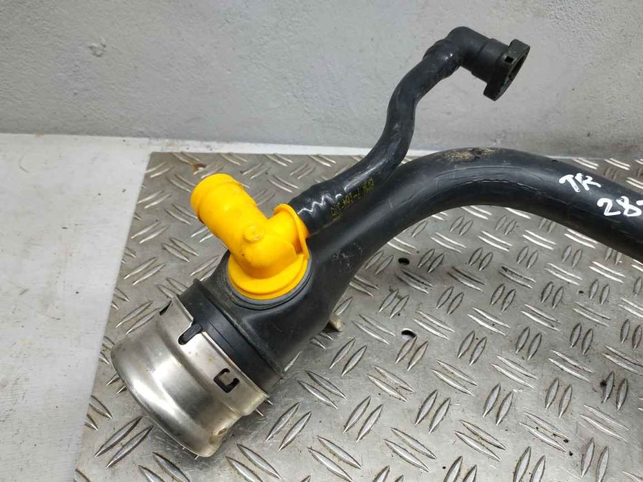 BMW X5 E70 06-13 горловина паливного баку 4.8 TR2875 716425