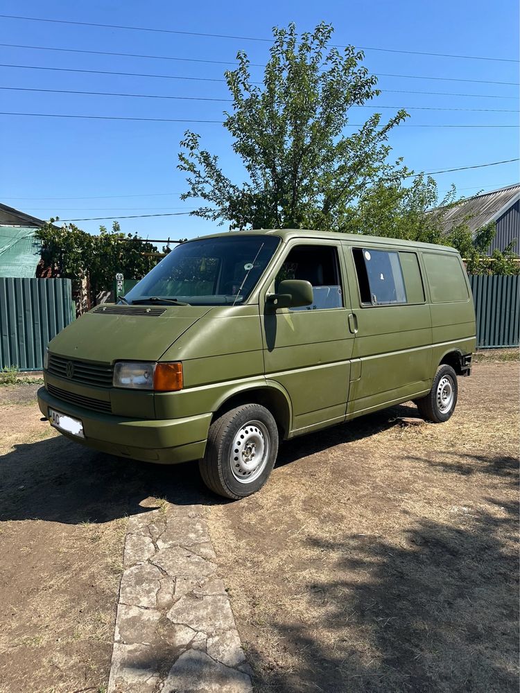 Volkswagen T4 1.9 на українській регістрації