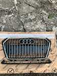 Grill Zderzaka Przód Audi A4 B9 Allroad , tylne drzwi prawe