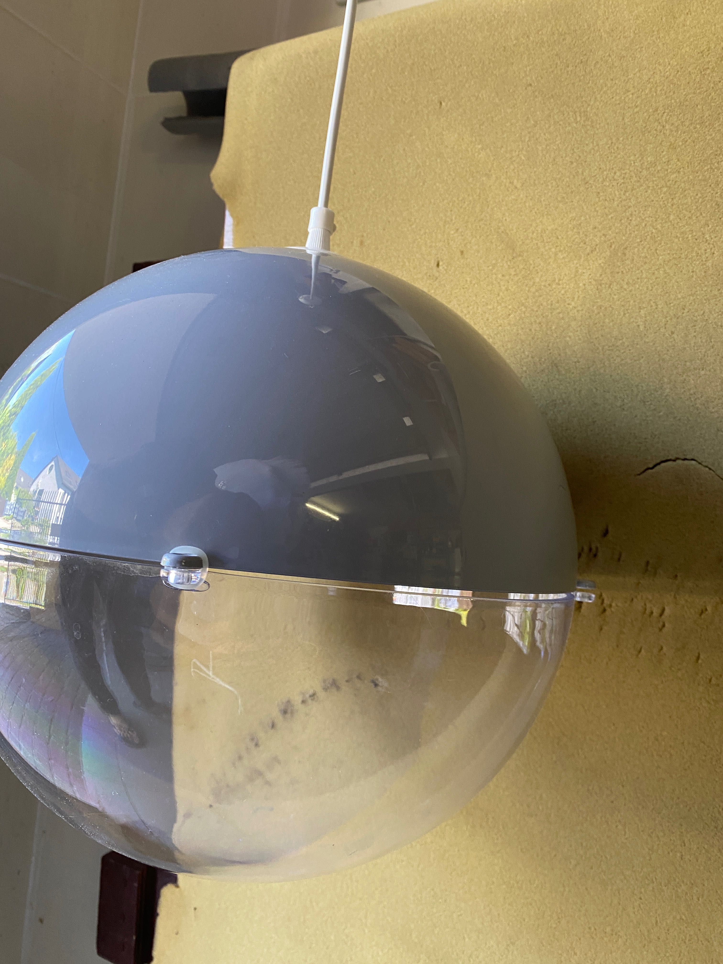 Lampa kula Orion firmy Koziol