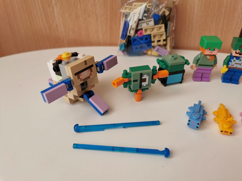 Klocki LEGO Minecraft figurki akcesoria aksolotle guardian