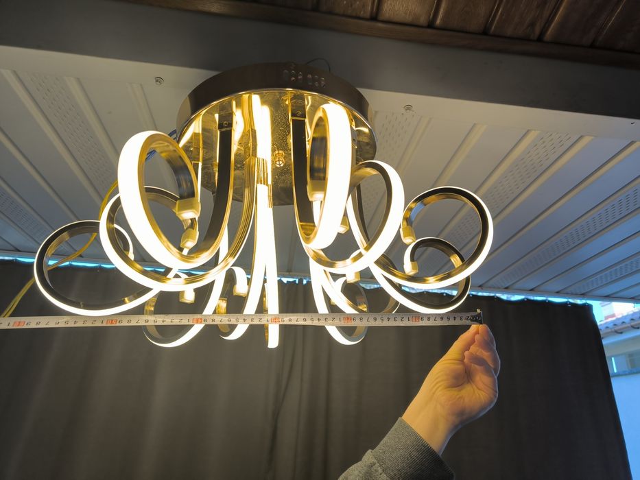 Потолочная светодиодная люстра