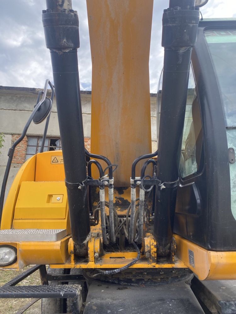 Екскаватор колісний JCB js200w ( 22,8 тонн )