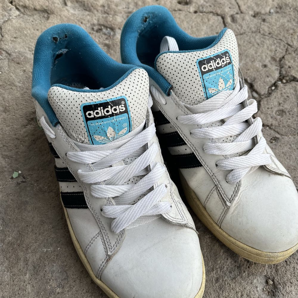 Дутиші adidas sk8 y2k