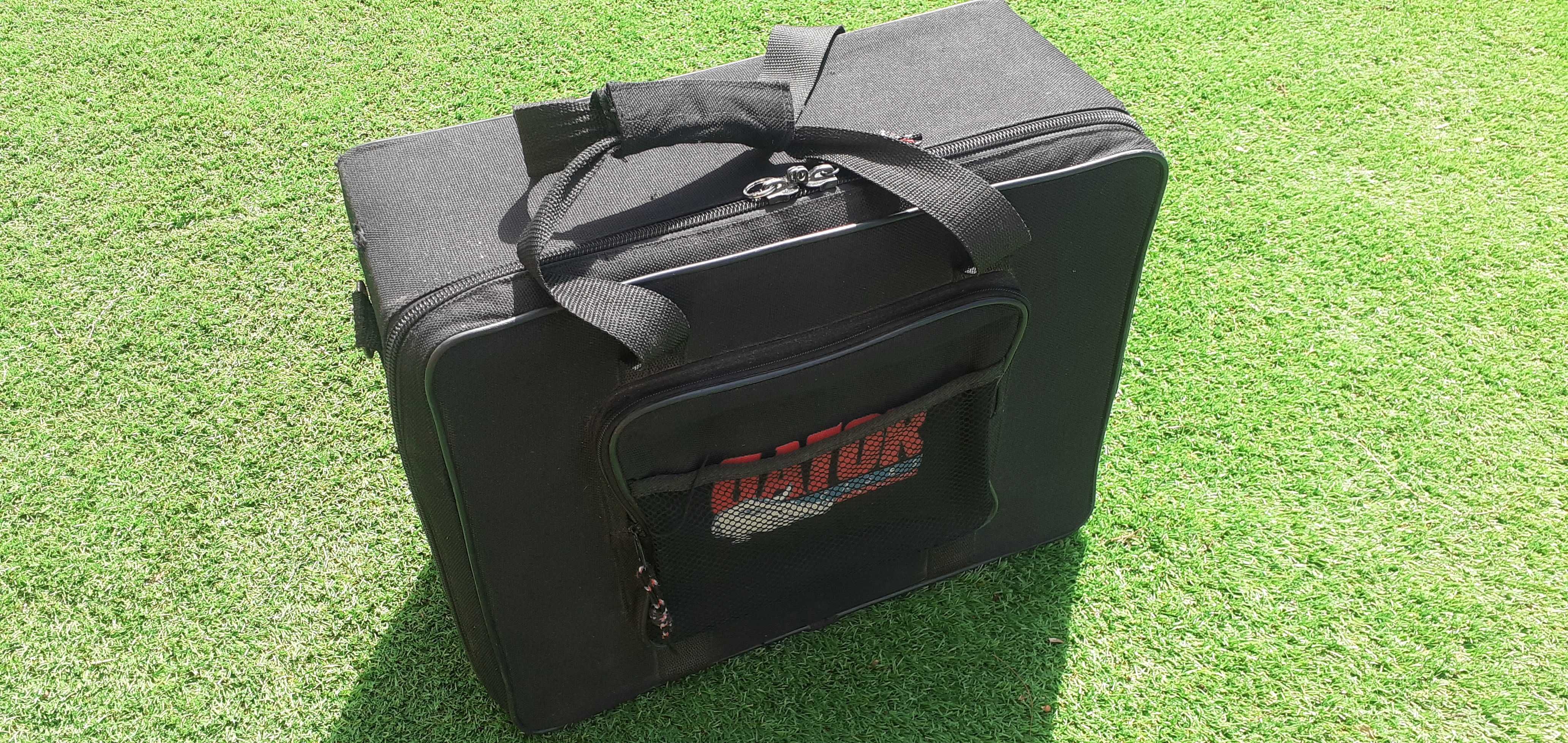 Colunas JBL Control 1