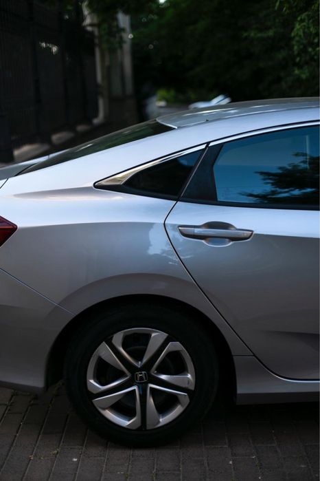 Honda civic x / 10  2018 хонда сивик