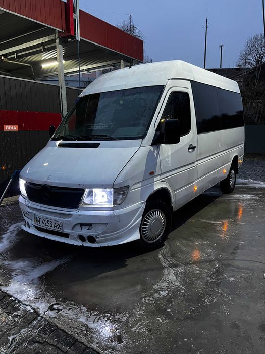 Mercedes-Benz Sprinter