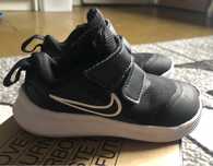 Adidasy nike niemowlęce rozm 21
