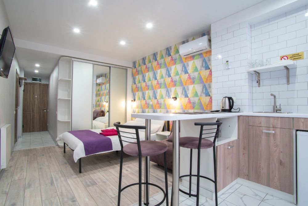 Здам подобово квартиру Свою Люкс 1-к з євроремонтом на березі Дніпра